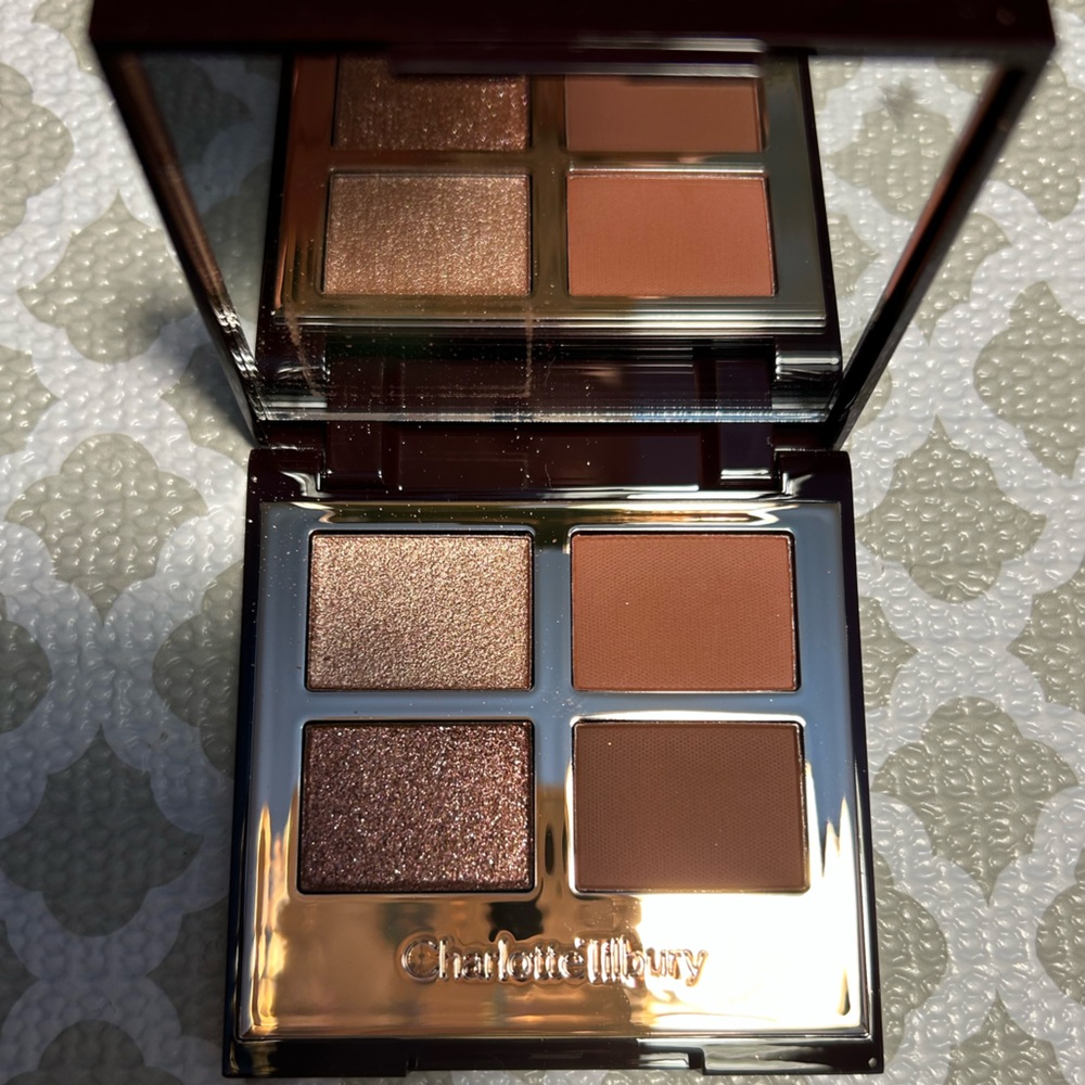 NWT🌷Charlotte Tilbury Pillow Talk Dreams Luxury Eyeshadow Pallet
